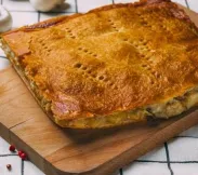 Пирог слоёный с картофелем и грибами 2 кг | SakhFood