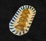 Дамплинги жареные с морепродуктами | SakhFood