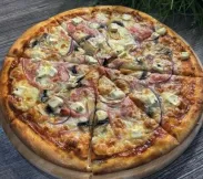 Пицца пикантная с фетой 30 см | SakhFood