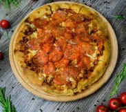 Пицца неаполитанская "Пепперони" | SakhFood