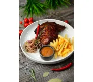 Свиные рёбра барбекю с картофелем фри | SakhFood