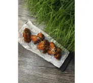 Крылышки в сладко-остром соусе 8 шт. | SakhFood