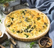 Брюссельский пирог с брокколи, шпинатом и цветной капустой 18 см | SakhFood