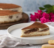 Чизкейк Венецианский Тирамису кусочек | SakhFood