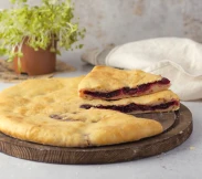 Осетинский пирог с вишней 24 см | SakhFood